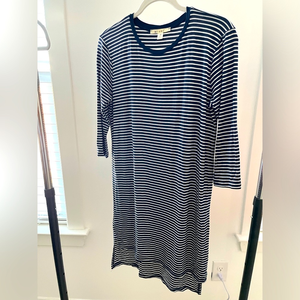 Blue and white striped dress with three-quarter sleeves. Size M Medium